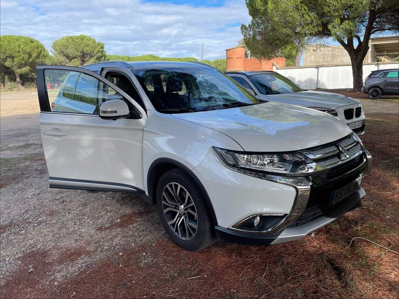 MITSUBISHI Outlander 200 MPI Motion CVT 2WD 5 Plaz - foto 1