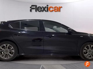 Ford Focus 1.0 Ecoboost MHEV 114kW ST-Line Auto