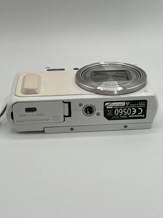 Panasonic Lumix fz57