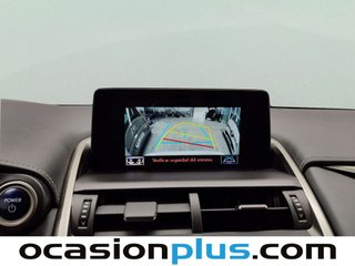 Lexus NX 300h Premium 2WD 145 kW (197 CV)