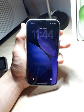 iPhone 15 Verde