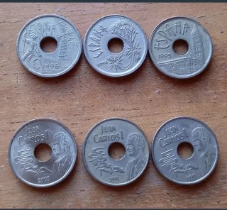 Lote 12 Monedas España: República 1934 y Pesetas