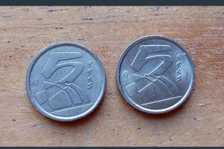 Lote 12 Monedas España: República 1934 y Pesetas