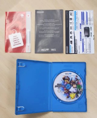 Super Smash Bros Wii U + Amiibo Peach