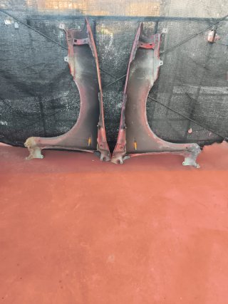 Aletas Delanteras Fiat HGT Rojas