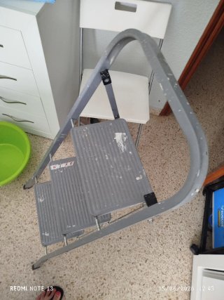 Escalera aluminio 3 peldaños