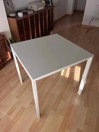 Mesa MELLTORP Ikea