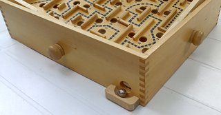 Laberinto de madera clásico con bola colecionistas