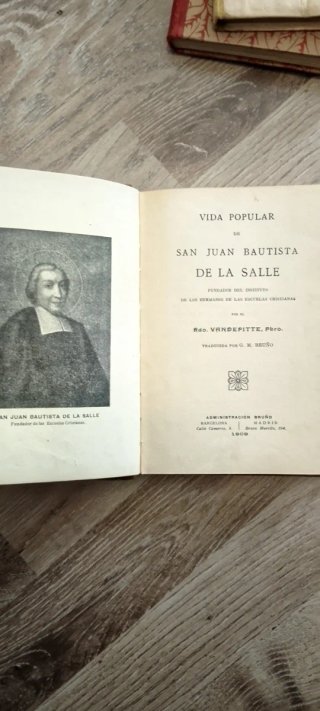 Lote de 4 Libros Antiguos de Colección