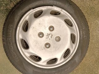 Neumático 205/65 R15