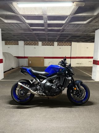 Yamaha MT-09 2024 Naked Azul/Negra