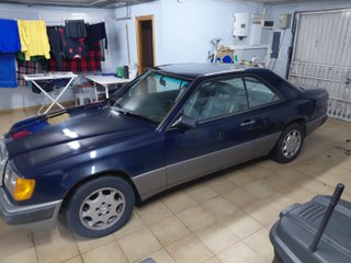 Mercedes-Benz  230 CE Coupe 1988 histórico