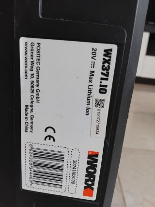 Taladro WORX WX371.10 + 2 Baterías