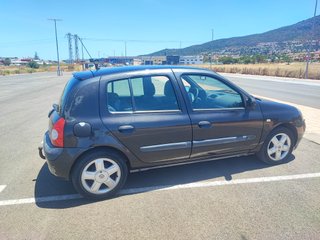 Renault Clio 2003