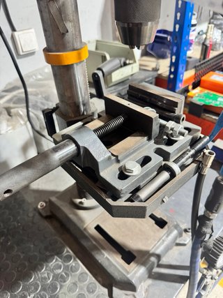 Taladro de columna OPTIMUM OPTIdrill DQ 18