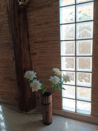 Florero Cubo Madera con Aros