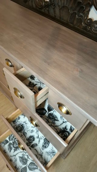 Cómoda/cajonera madera renovada completa
