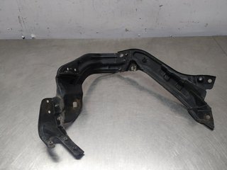 SOPORTE FARO IZQUIERDO MERCEDES-BENZ CLK (BM 209)