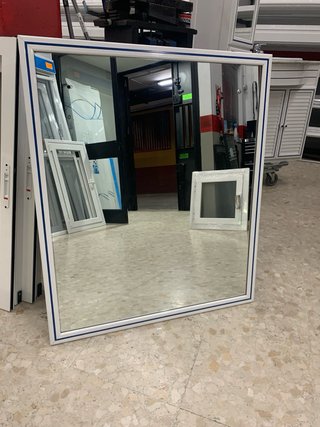 Muebles conjunto de baño blanco y azul aluminio