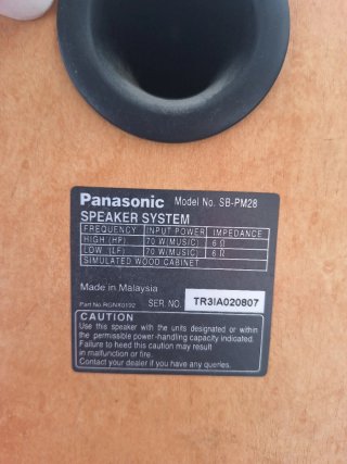 Altavoces Panasonic Marrones y Plateados