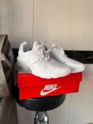 Nike Air Max 270