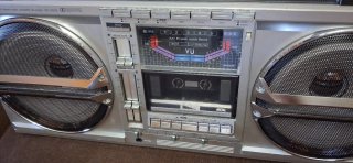 Sharp GF-9000H Boombox Radio Cassette Recorder