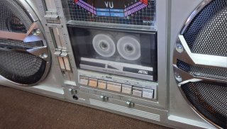 Sharp GF-9000H Boombox Radio Cassette Recorder