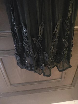 Vestido negro largo con pedrería vestido vintage