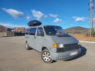 Volkswagen Transporter 1.9D 6 plazas