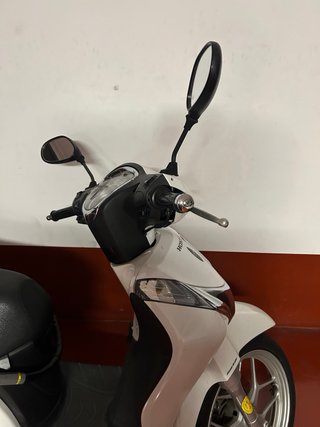 Honda SH Mode 125 Scooter Blanco