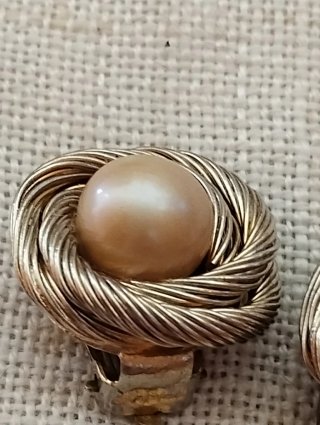 Orecchini clip vintage perle Chanel