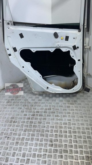 PUERTA TRASERA IZQUIERDA Ford Kuga (CBV)(2008->)