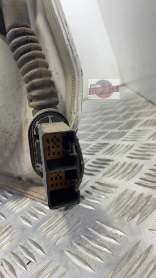 PUERTA TRASERA IZQUIERDA Ford Kuga (CBV)(2008->)