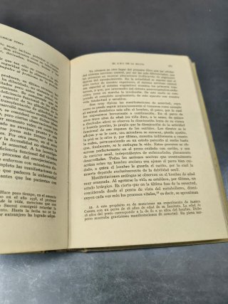 Libro medicina año 1955