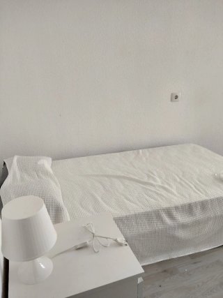 Se alquila habitación en el centro de Vila-real