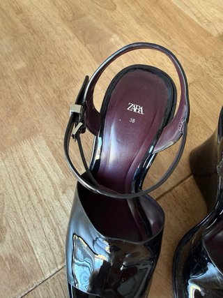 Zapato cuña negro Zara Talla 38