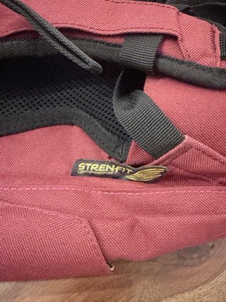 Mochila Quechua Arpenaz 20L Roja