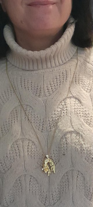 Collana con ciondolo a forma di leopardo