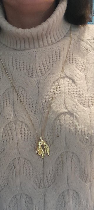 Collana con ciondolo a forma di leopardo