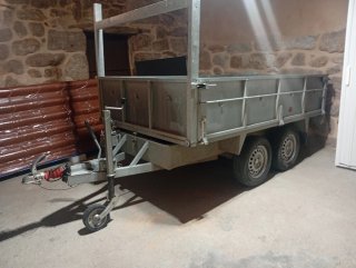 Remolque basculante de 2 ejes
