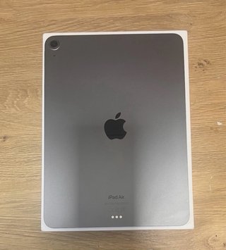 iPad Air 5 M1 64GB Gris Espacial + Caja