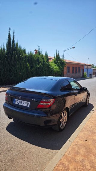 Mercedes-Benz Clase C 2006