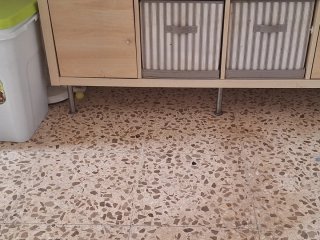Mueble de madera con puertas y almacenaje