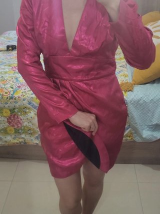 Vestido Zara fiesta fucsia brillante satinado