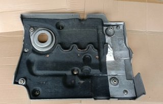 Tapa motor Alfa Romeo 166 2.4 JTD