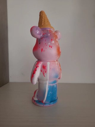 gelato bear pop art