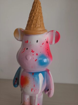 gelato bear pop art