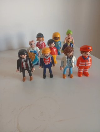 Lote Playmobil Figuras Varias