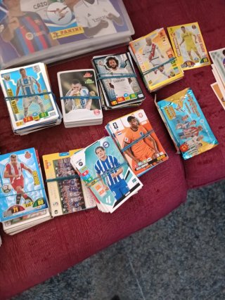 Lote Álbumes Adrenalyn Panini + regalo