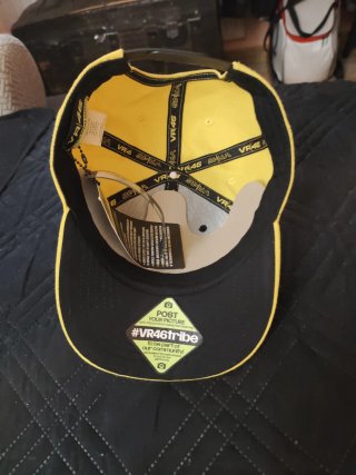 Gorra VALENTINO ROSI 46Negra y Amarilla